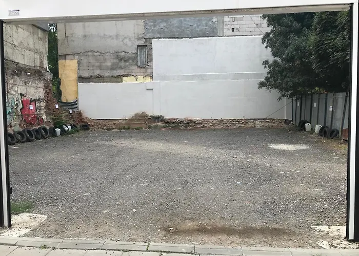 Generaator 3* ソフィア