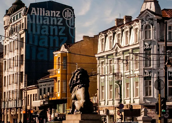 Generaator ホテル 3*