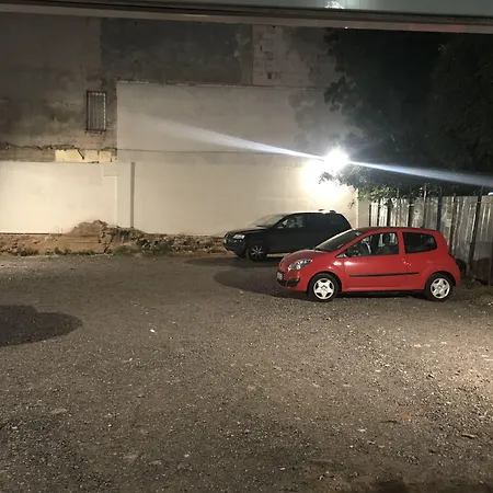 Generaator Ξενοδοχείο 3*